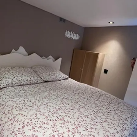 Pratique A Avec Parking Couvert Prive - Fr-1-693-119 Châtel